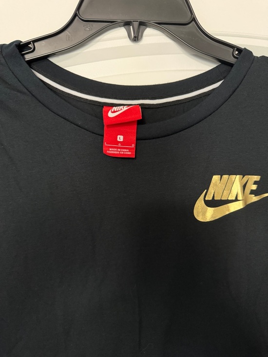 Nike Tops - Nike Black T-Shirt and leggings set with Gold Swoosh
